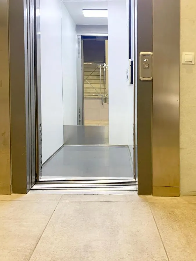 Malagadevacaciones - Thiele Apartment  Malaga